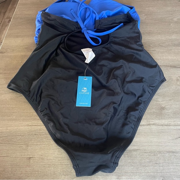 One piece Cupshe swimsuit - Picture 3 of 8